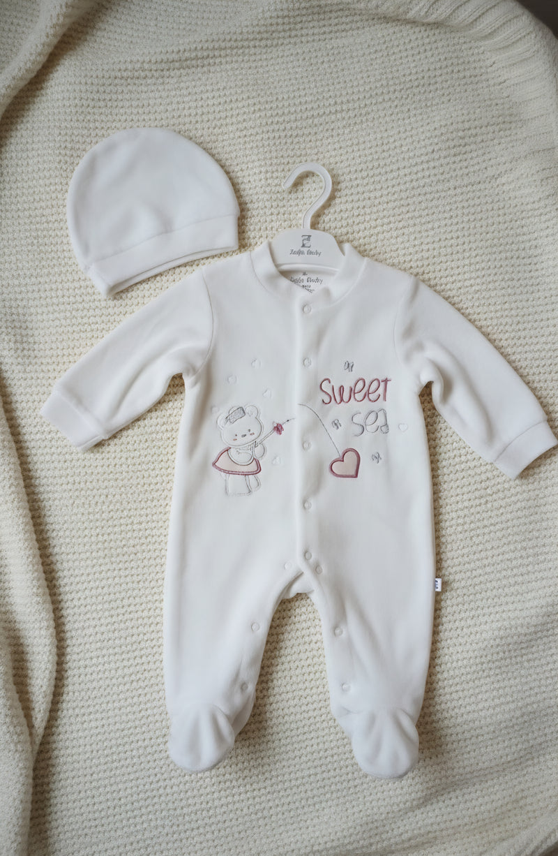 افرهول مخمل مع طقية